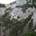 skrivnostna stezica levo, sama grem desno