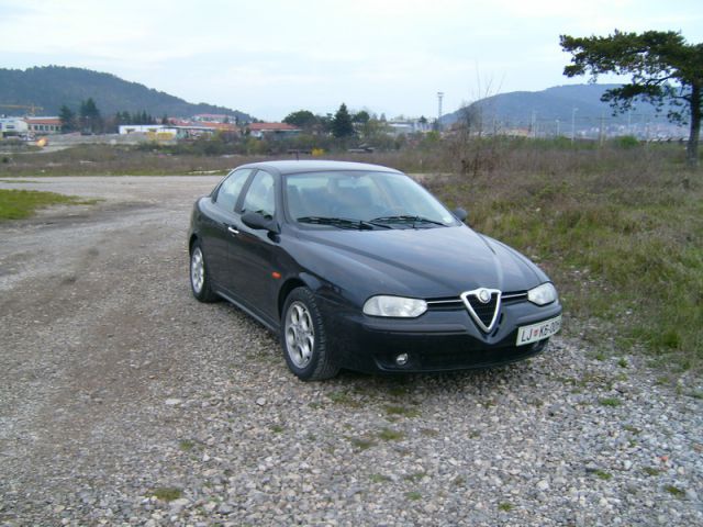 Alfa 156 2.0 TS - foto