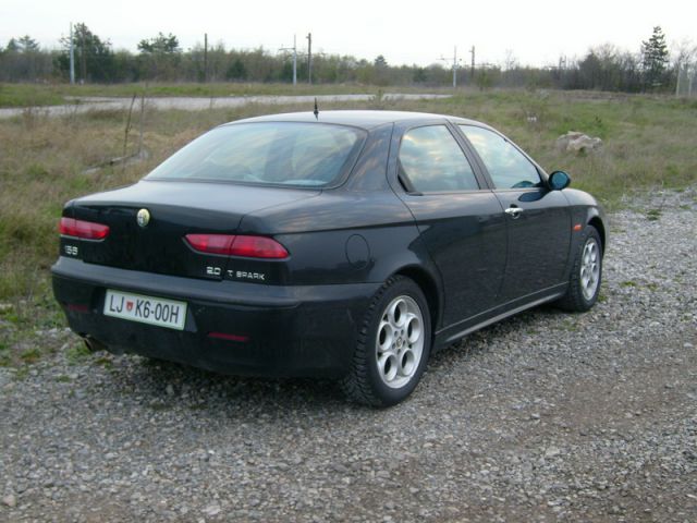 Alfa 156 2.0 TS - foto