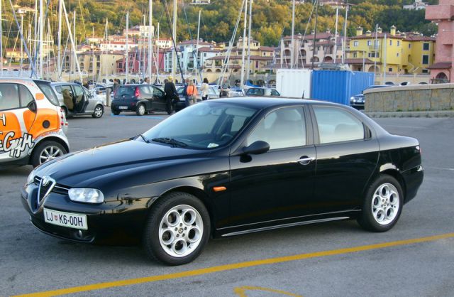 Alfa 156 2.0 TS - foto