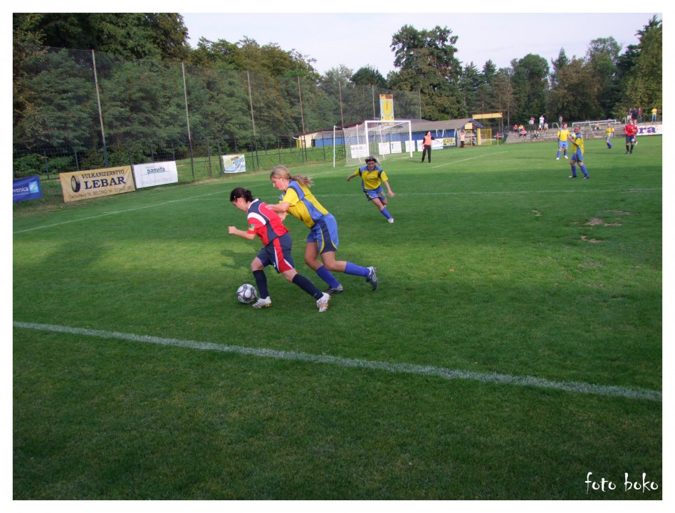 Tekma ŽNK Pomurje-ŽNK Velesovo 09.09.2009 - foto povečava