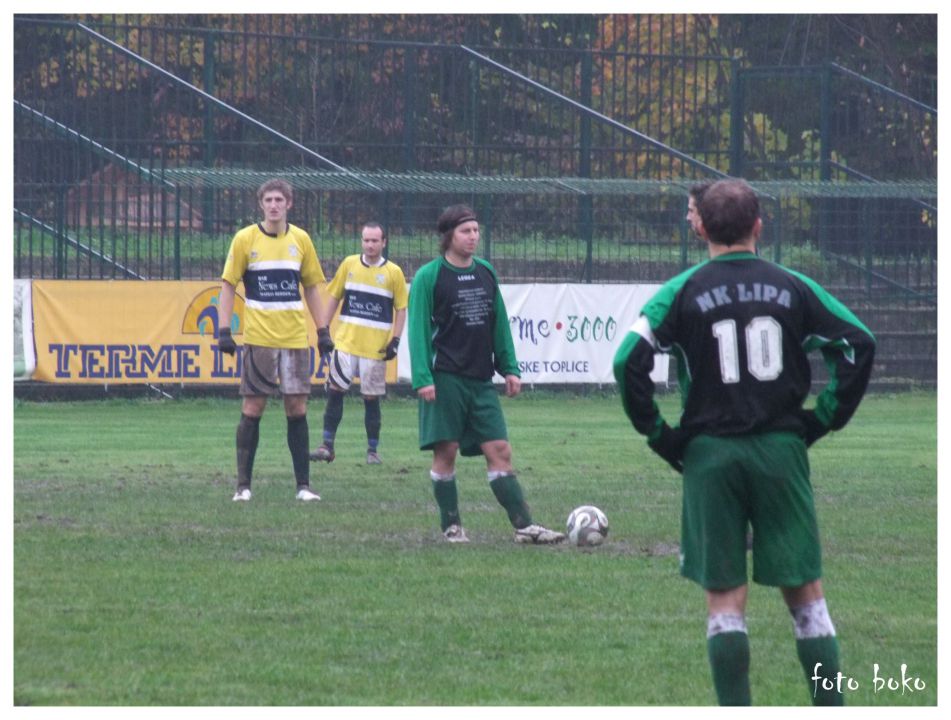 ND Permanens Beltinci : NK Lipa - 08.11.2009 - foto povečava