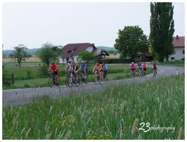 KMN Beltinci - kolesarjenje 01.05.2010 - foto