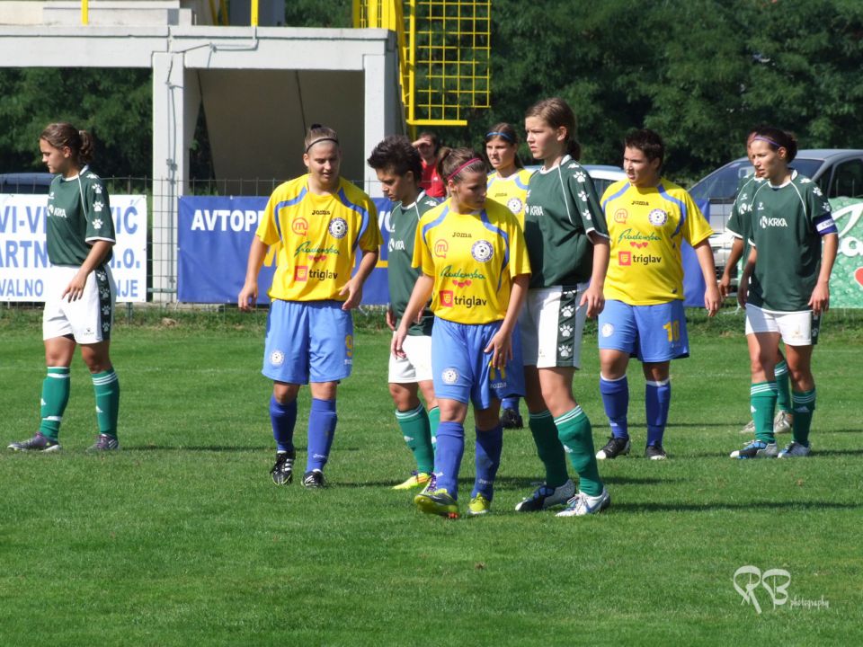 ŽNK Pomurje Beltinci : ŽNK Krka - 25.9.2011 - foto povečava