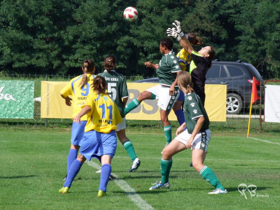 ŽNK Pomurje Beltinci : ŽNK Krka - 25.9.2011 - foto povečava