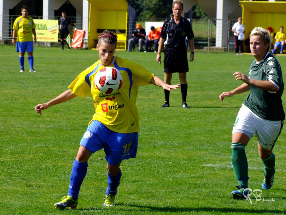 ŽNK Pomurje Beltinci : ŽNK Krka - 25.9.2011 - foto povečava