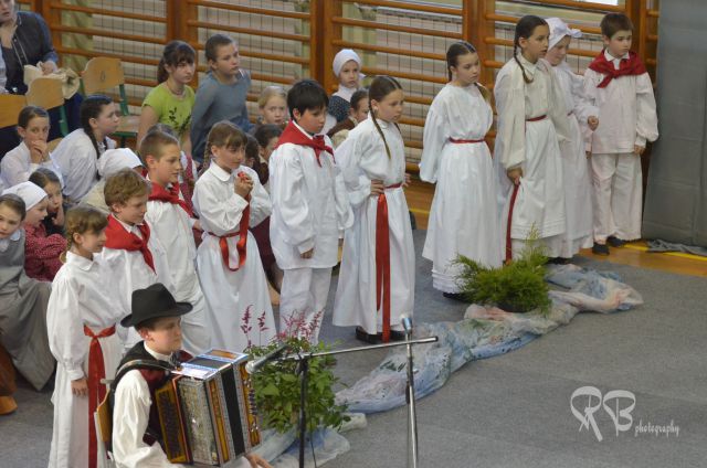 RASTEMO IZ KORENIN - foto