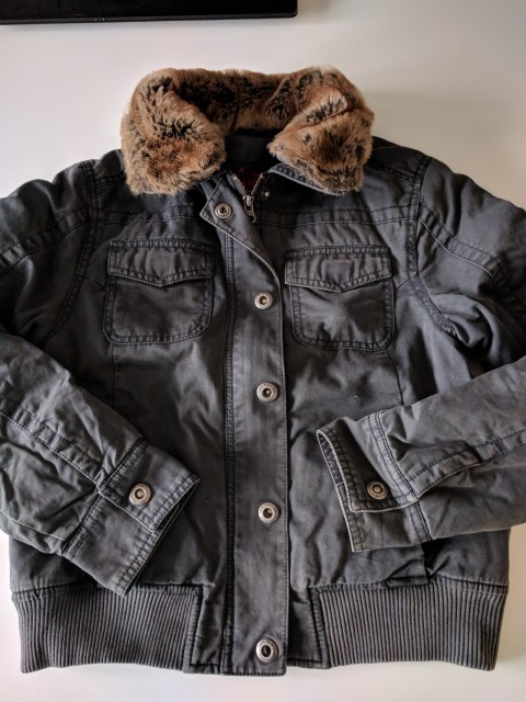 Zimska jakna, pravo krzno Tom Tailor, vel.148, cena 10€