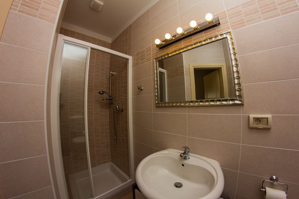 Prenočišča - foto povečava