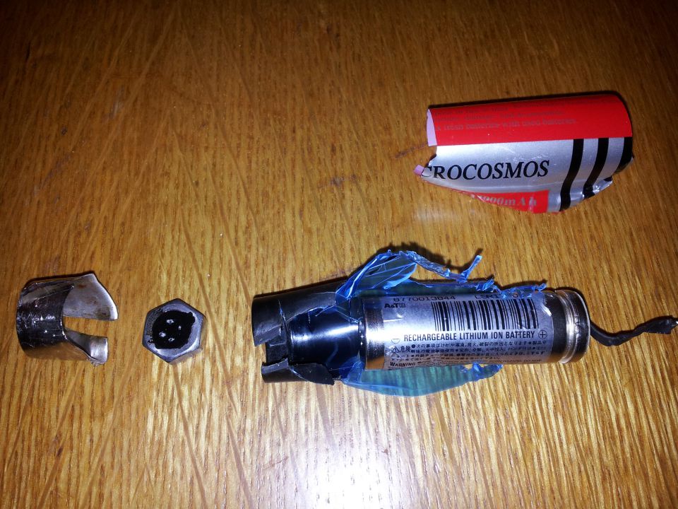 Fake 18650 - foto povečava