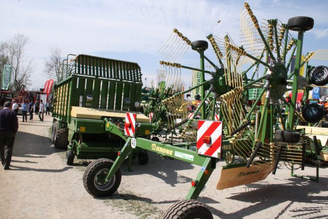 Kmetijski sejem Komenda 2012 - foto