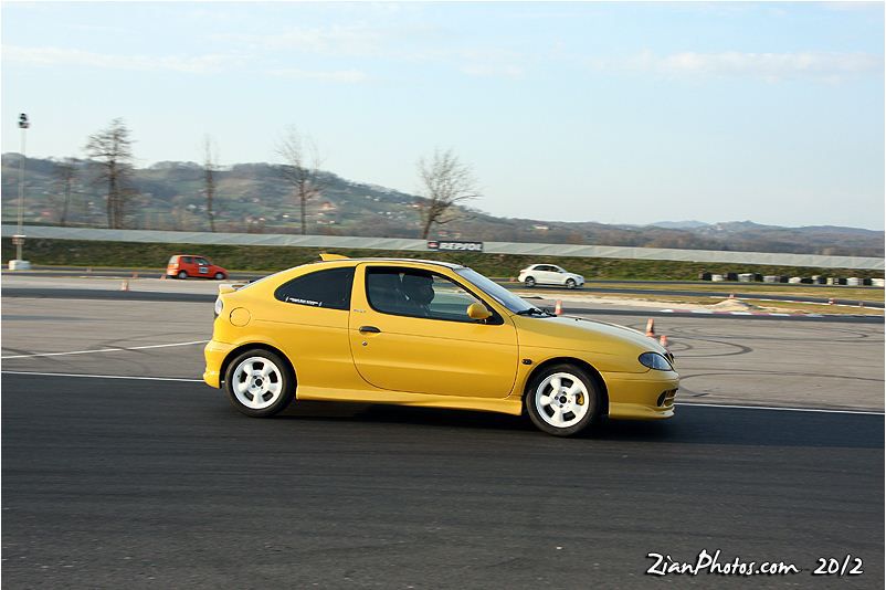 TimeAttack & dirkalna roba - foto povečava