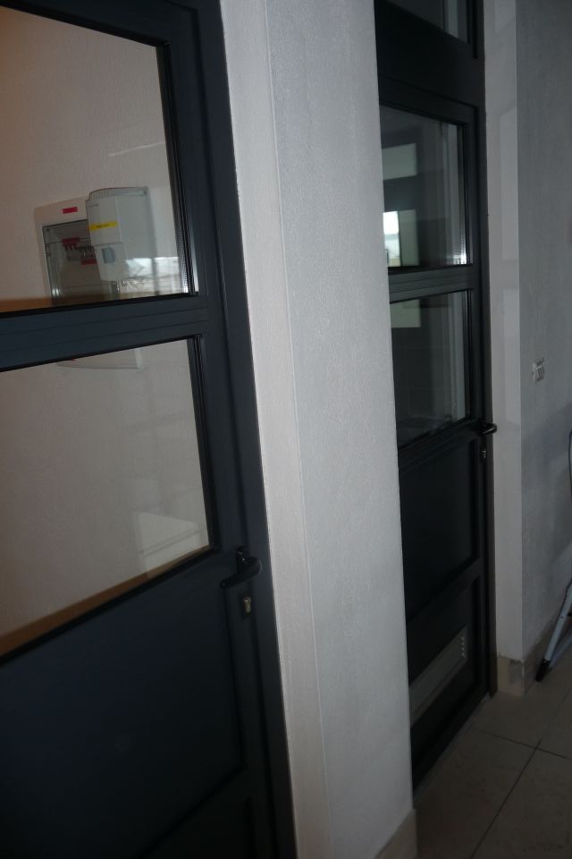 ČIŠČENJE SERVISNIH DELAVNIC V LUKI  KOPER OCISTIM@GMAIL.COM