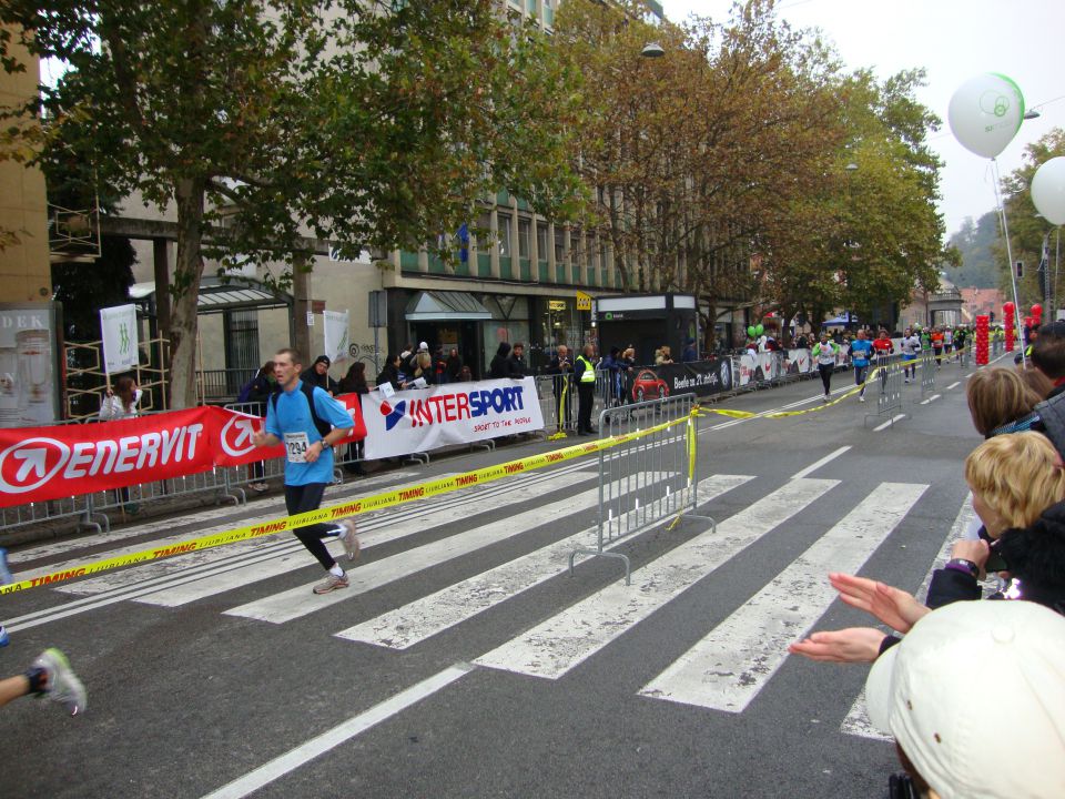 16 LJUBLJANSKI MARATON - foto povečava