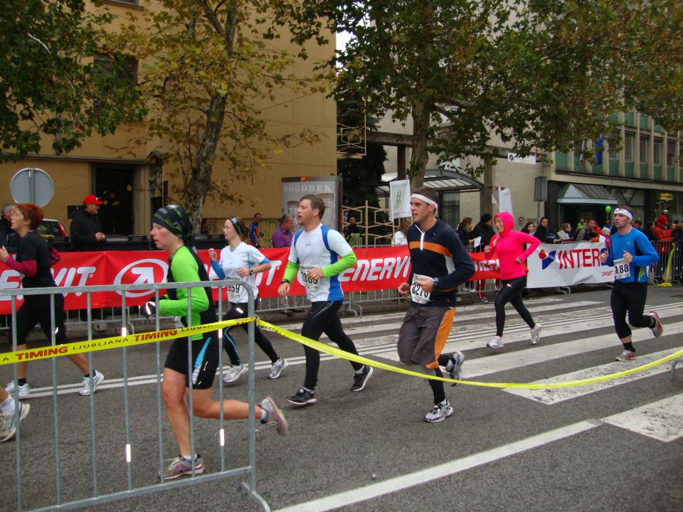 16 LJUBLJANSKI MARATON - foto povečava