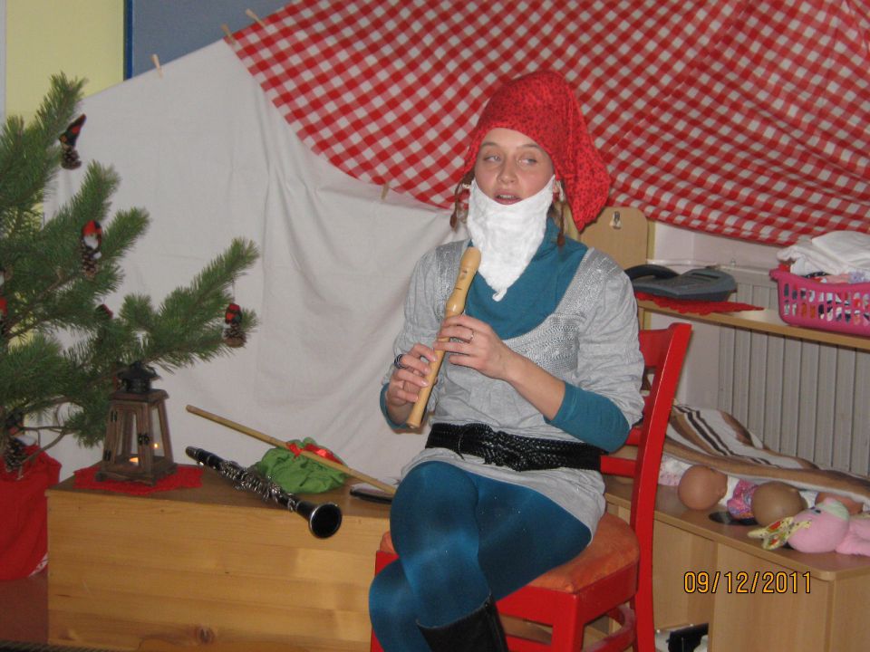 Skratek muzikalček na obisku - 09.12.2011 - foto povečava