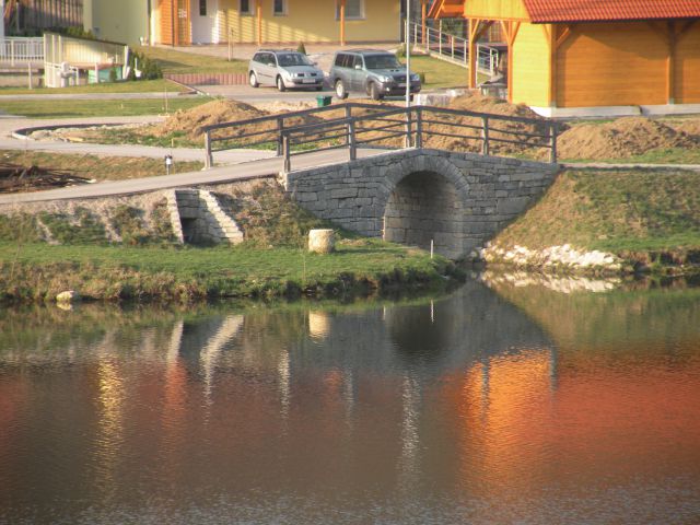 Vrtača, Pečje 28.3.12 - foto