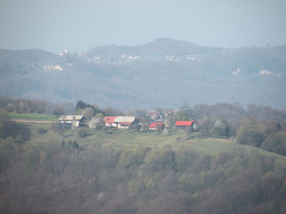 Laze 5.4.2012 - foto povečava