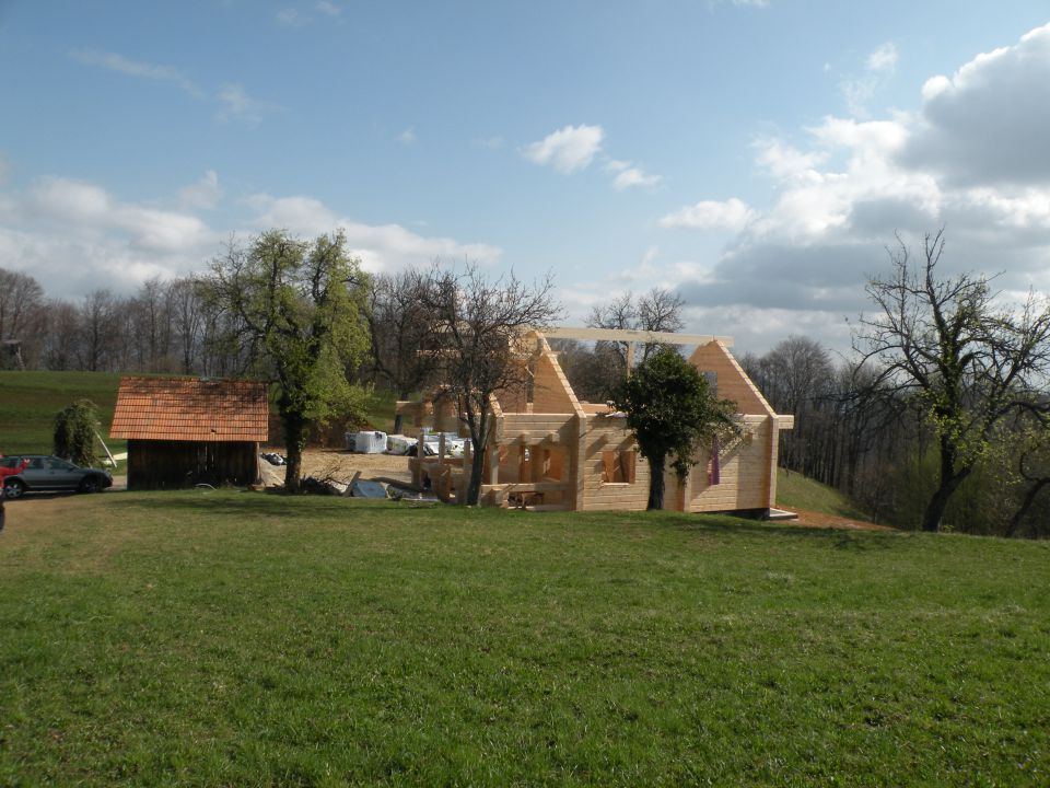 Laze 5.4.2012 - foto povečava