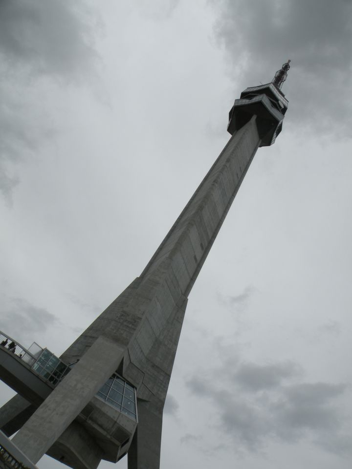 16.4.12 Beograd in Avala - foto povečava