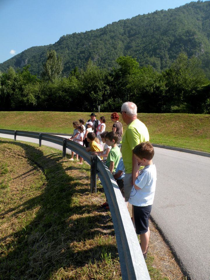 18.6.12DPM varstvo i delavnice za otroke - foto povečava