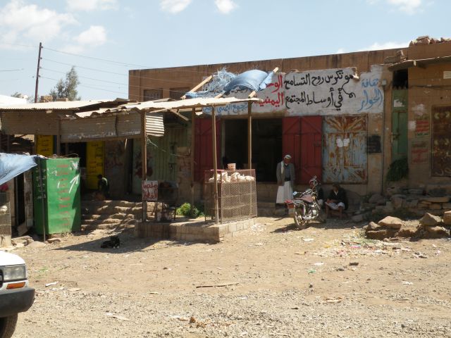 23.2.14 Sokotra - Sana - Grad na skali - foto