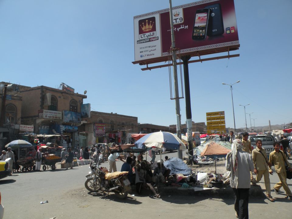 24.2.14 Sokotra - mesto Sana in tržnica - foto povečava