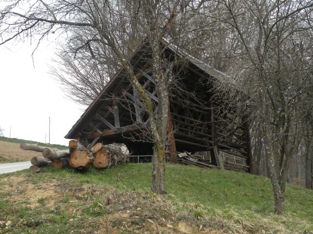 19.3.14 Češnjice, slap Jesenk - foto