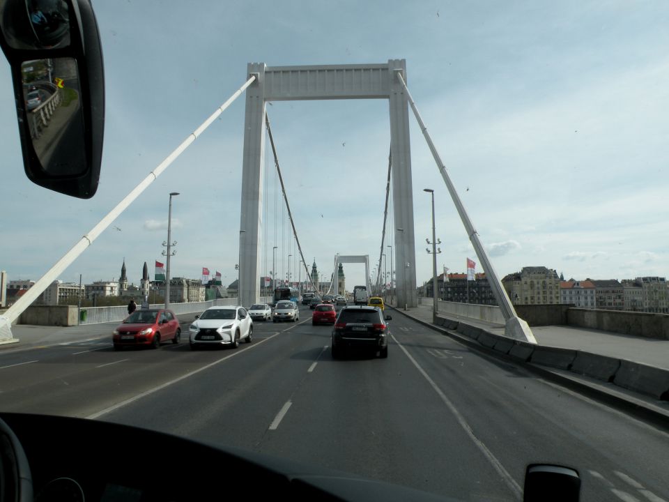14.4.15 Budimpešta b - foto povečava