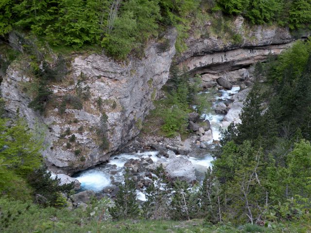 15 Španija slap Gavarnie - foto