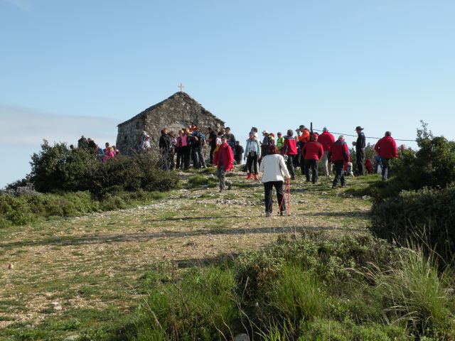 16 Vis, Titova špilja - foto