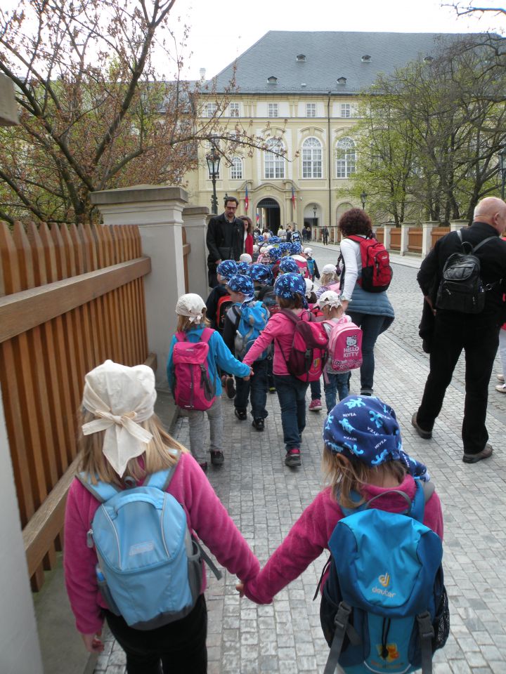 16 Praga prihod - foto povečava