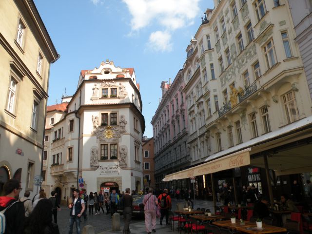 16 Praga s Hradčanov proti mestu - foto