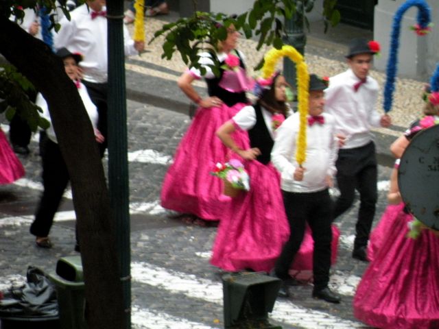 16 Madeira Funshal parada - foto