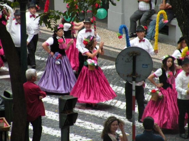 16 Madeira Funshal parada - foto