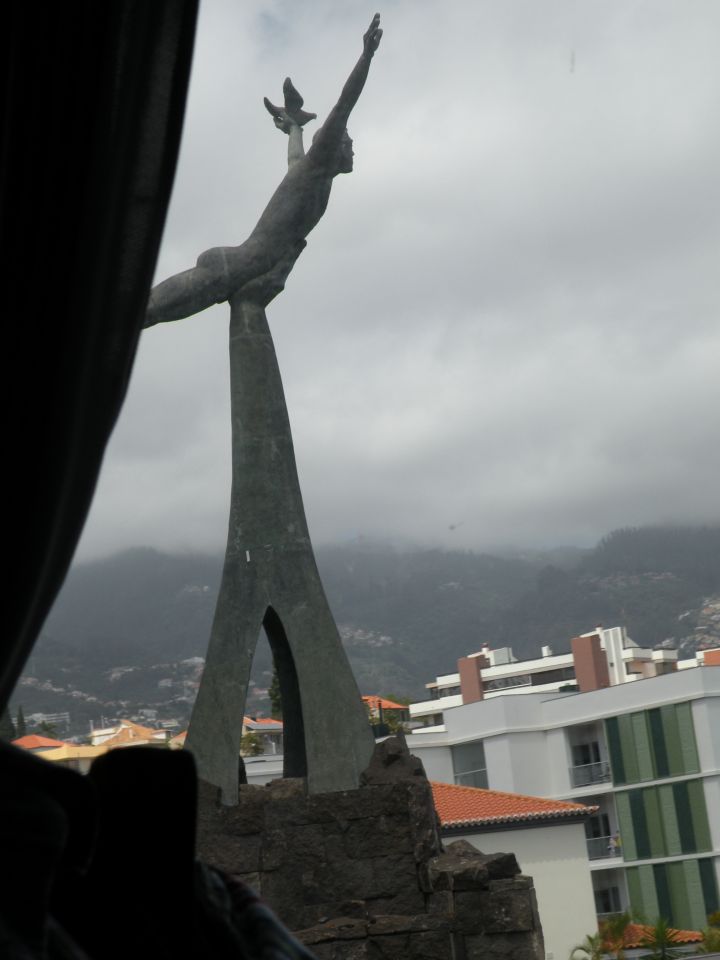 16 Madeira letališče - hotel - foto povečava