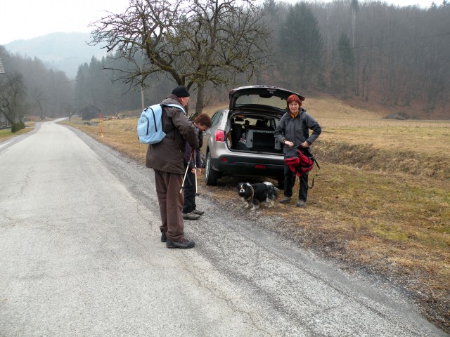 17 Ostrožnik in Vrtačnica - foto