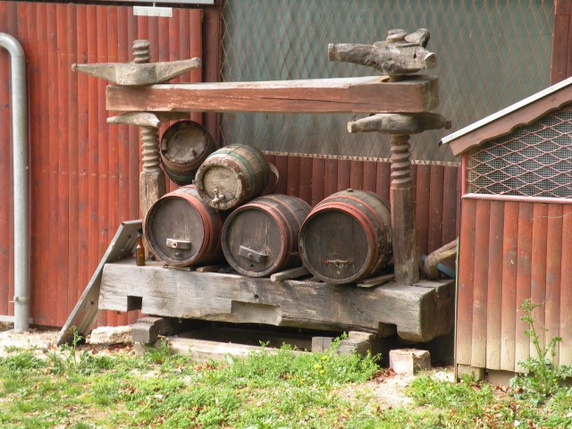 17 Bela cerkev - foto