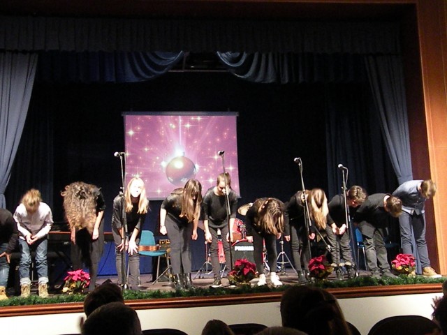 17.12.20 Novoletni koncert GŠ Laško - Radeče - foto