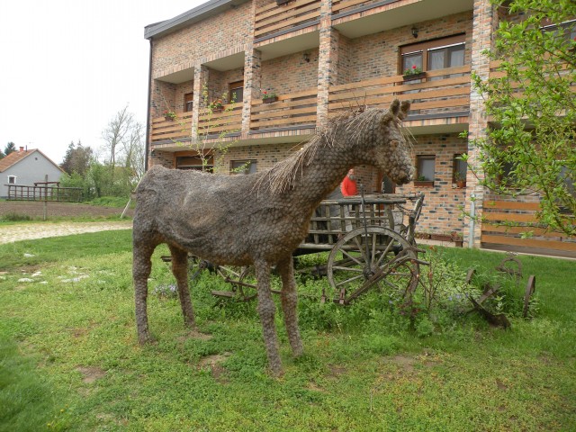 U3 Slavonija Kopačevo Didin konak - foto