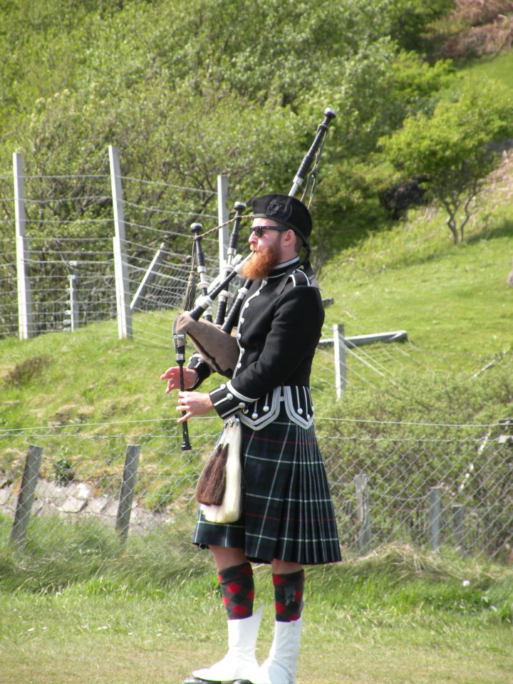 Škotska Kilt Rock in Old Mann of Storr - foto povečava