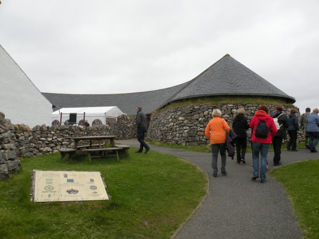 Škotska Calanais st., Carloway Broch, Črne h. - foto