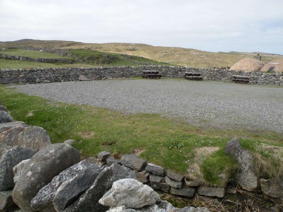 Škotska Calanais st., Carloway Broch, Črne h. - foto povečava