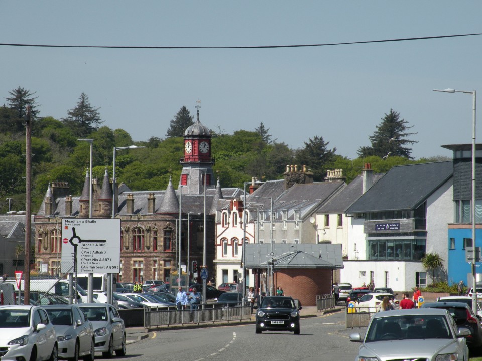 Škotska Stornoway po mestu - trajekt Ulapool - foto povečava