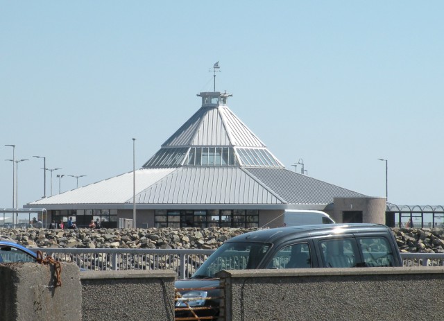 Škotska Stornoway po mestu - trajekt Ulapool - foto