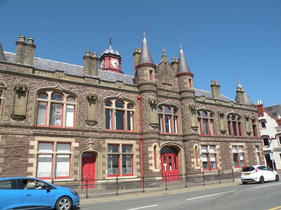 Škotska Stornoway po mestu - trajekt Ulapool - foto povečava