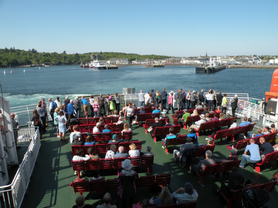 Škotska Stornoway po mestu - trajekt Ulapool - foto povečava