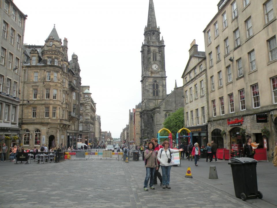 Škotska Edimgurg mestni utrip - foto povečava