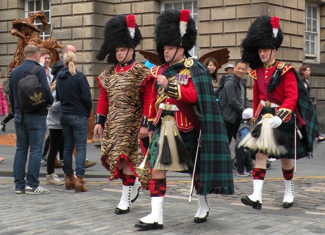 Škotska Edimgurg mestni utrip - foto