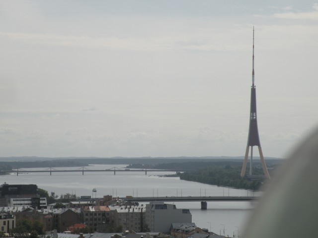 19 Balt.3 Riga cerkev zvonik in razstava - foto